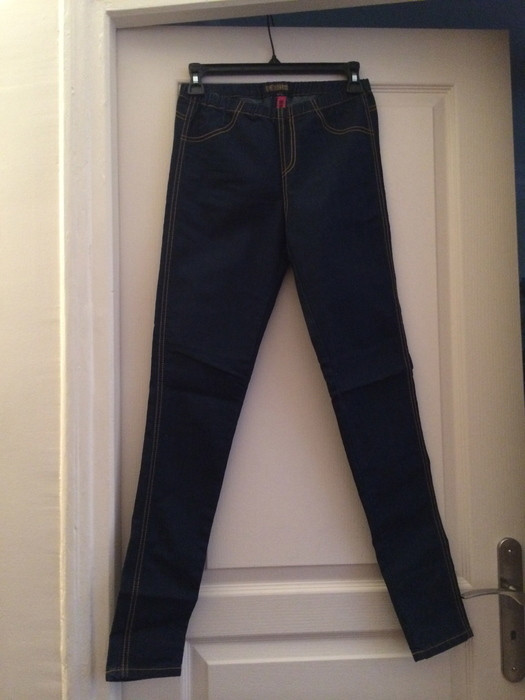 Pantalon façon jeans brut T.34 1