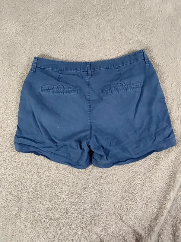 Old Navy Blue Everyday Shorts 8 4