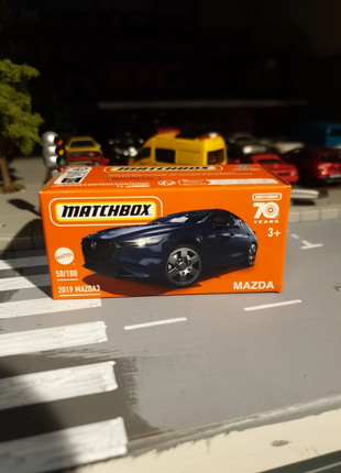 Matchbox Mazda 3 1/64 3 inches , marke: Matchbox, zustand: Sehr gut, größe: Einheitsgröße, 2,99 €, 3,84 € inklusive Vinted-Käuferschutz