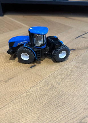 Obrázek k inzerátu: Traktor New Holland