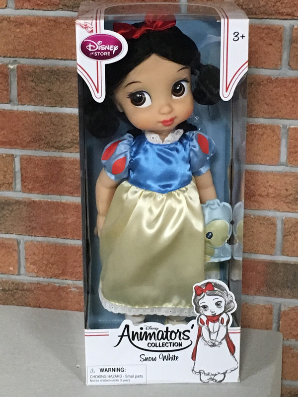 Poupée Animator Disney Blanche Neige snow white neuve