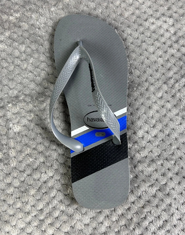 Brand New Havaianas flip flops size 11 5