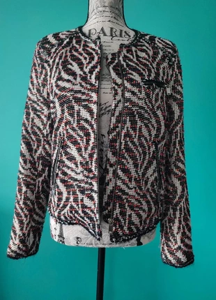 Veste zara effet tweed motif zèbre rouge noir et blanche taille M, marque: Zara, état: Très bon état, taille: M / 38 / 10, 18,00 €, 19,60 € Protection acheteurs incluse