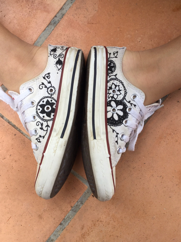 Converses customis es Vinted