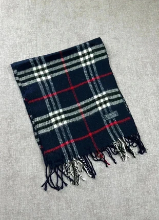 Écharpe Burberry bleu marine, merk: Burberry, staat: Heel goed, € 45,00, € 47,95 inclusief Kopersbescherming Pro