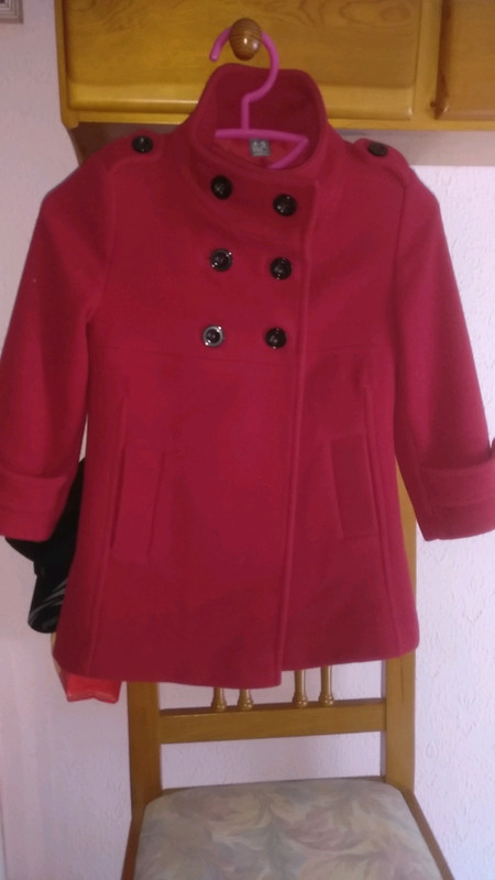 Abrigo rojo de Zara 1