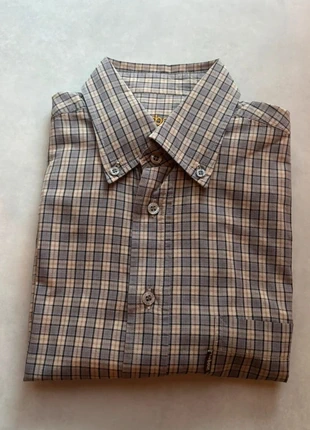 Chemise barbour neuve taille M Chemise 26, marque: Barbour, état: Neuf sans étiquette, taille: M, 20,00 €, 21,70 € Protection acheteurs incluse