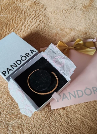 Bracelet jonc ouvert Pandora ID Signature Or jaune Taille 2 (18-19cm), marke: Pandora, zustand: Neu, mit Etikett, 90,00 €, 95,20 € inklusive Vinted-Käuferschutz