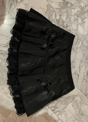 Prezzo trattabile Minigonna fiocchi gothic lolita ricami, brand: Alternative, condizioni: Nuovo senza cartellino, taglia: S / IT 40 / EU 36, €28.00, €30.10 include la Protezione acquisti