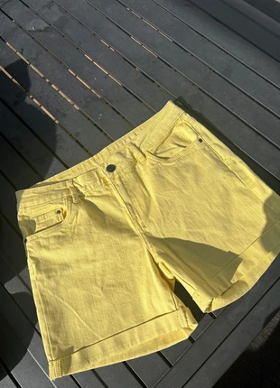 Short jaune coton taille S, marque: Esmara, état: Très bon état, taille: S / 36 / 8, 3,00 €, 3,85 € Protection acheteurs incluse