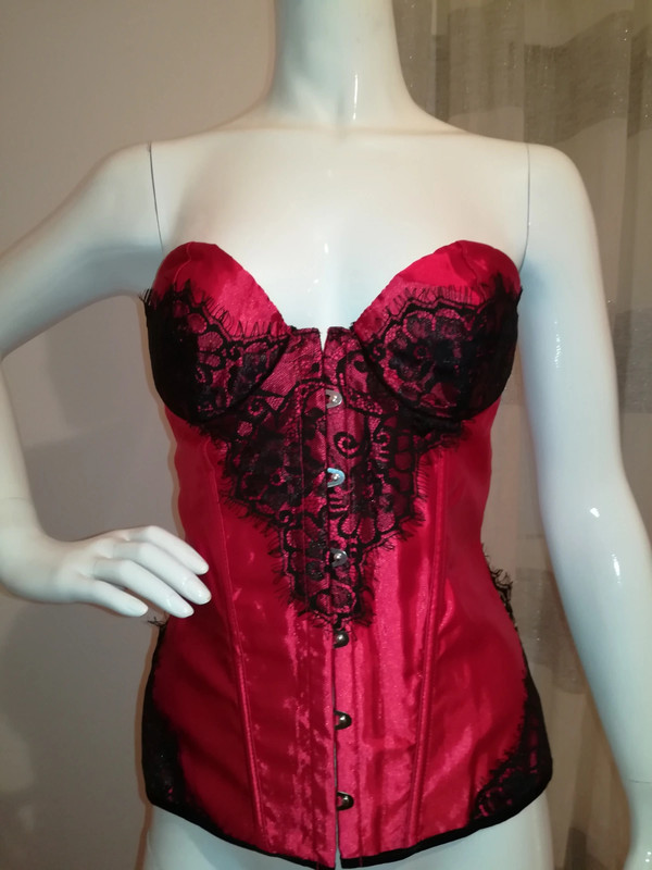 Corset rojo