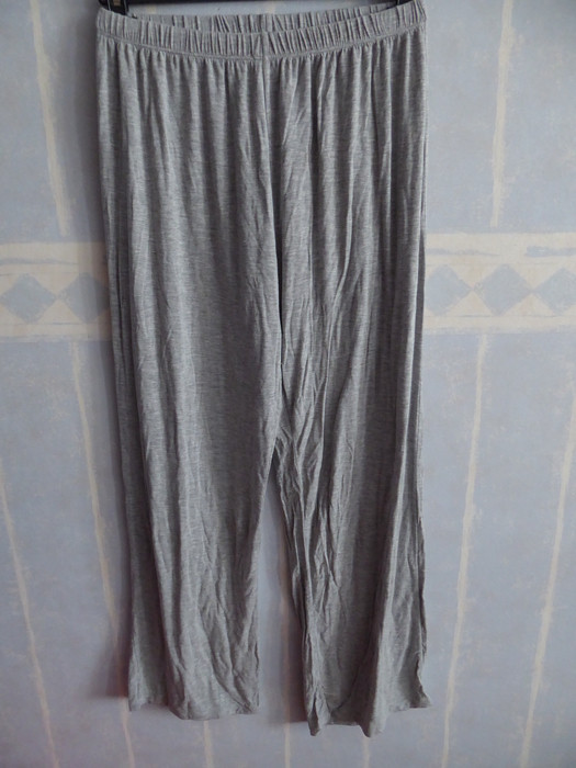 Pantalon de pyjama gris clair, taille 10-12ans 1
