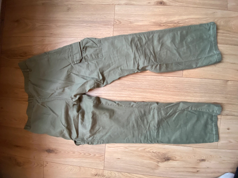 Green cargo pants 3