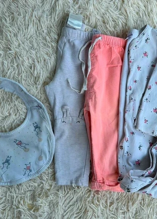 Adorable Ensemble de Vêtements pour Bébé, staat: Goed, € 2,00, € 2,80 inclusief Kopersbescherming