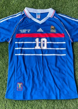 Maillot Zidane France / Taille L, marke: adidas, zustand: Sehr gut, größe: L, 50,00 €, 53,20 € inklusive Vinted-Käuferschutz