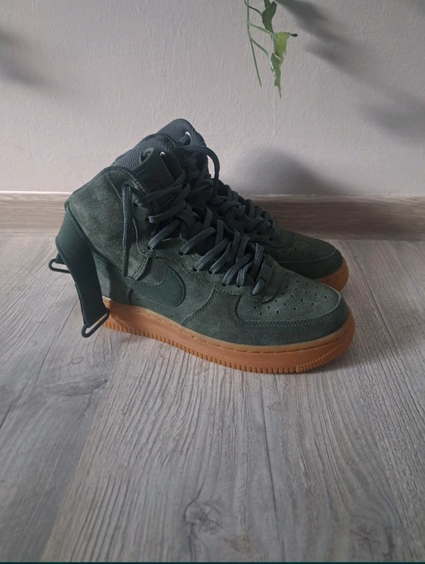 Nike Air Force 1 High '07 LV8 Suede Green