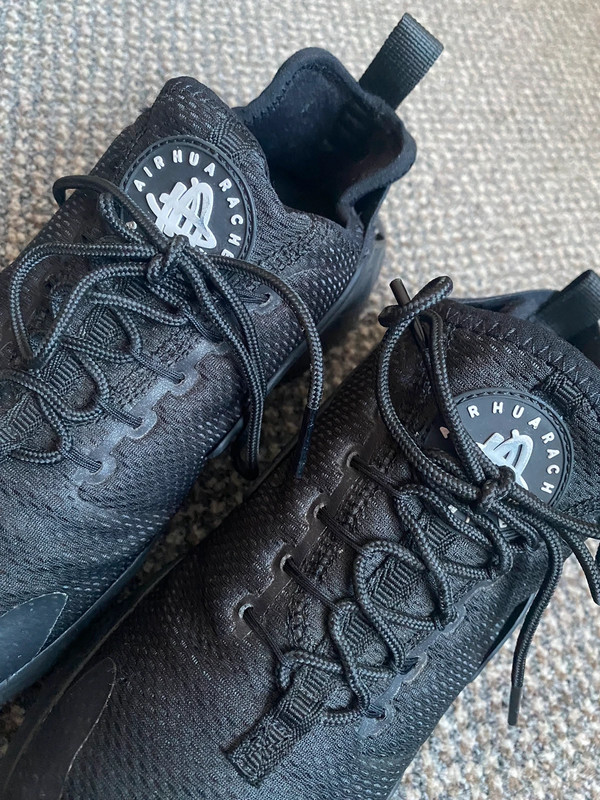 Nike air huarache size 5.5 unisex Vinted