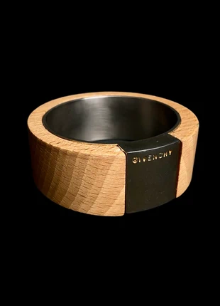 Bracelet Givenchy, brand: Givenchy, condizioni: Ottime, €175.00, €184.45 include la Protezione acquisti