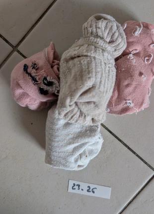 Chaussettes lot 23-26, marke: Kiabi, zustand: Gut, größe: 25–27, 1,00 €, 1,75 € inklusive Vinted-Käuferschutz