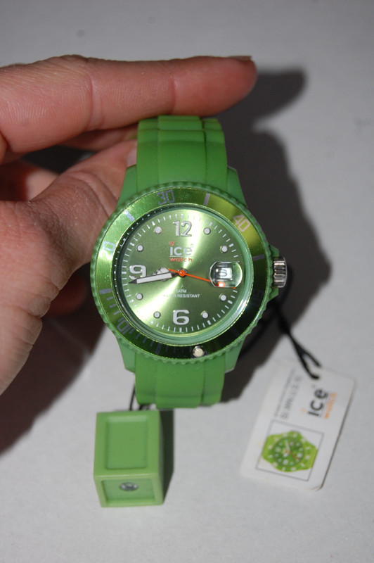 Montre ice watch kaki vert neuve avec tiquette mod le sili