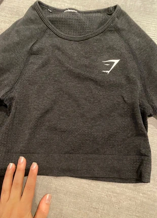 Crop top manches longues gymshark noir, brand: Gymshark, condition: Very good, size: S / 36 / 8, €5.00, €5.95 includes Buyer Protection