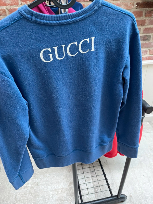 stoeprand Reis Konijn Gucci trui blauw maat 10 jaar - Vinted