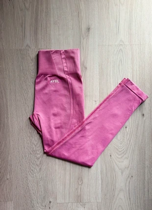Legging de sport AYBL rose femme taille M, brand: AYBL, condizioni: Ottime, taglia: M / IT 42 / EU 38, €12.00, €13.30 include la Protezione acquisti