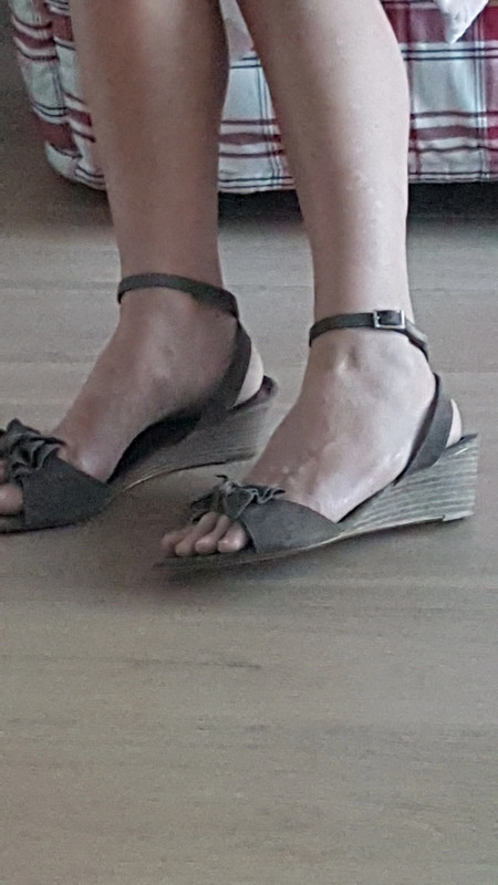 Janie top philip sandales