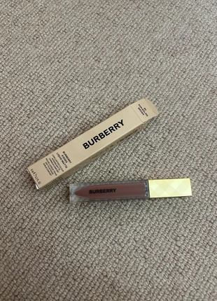 Burberry kisses liquid matte lipstick in darjeeling brown, brand: Burberry, condition: New with tags, £12.00, £13.30 includes Buyer Protection