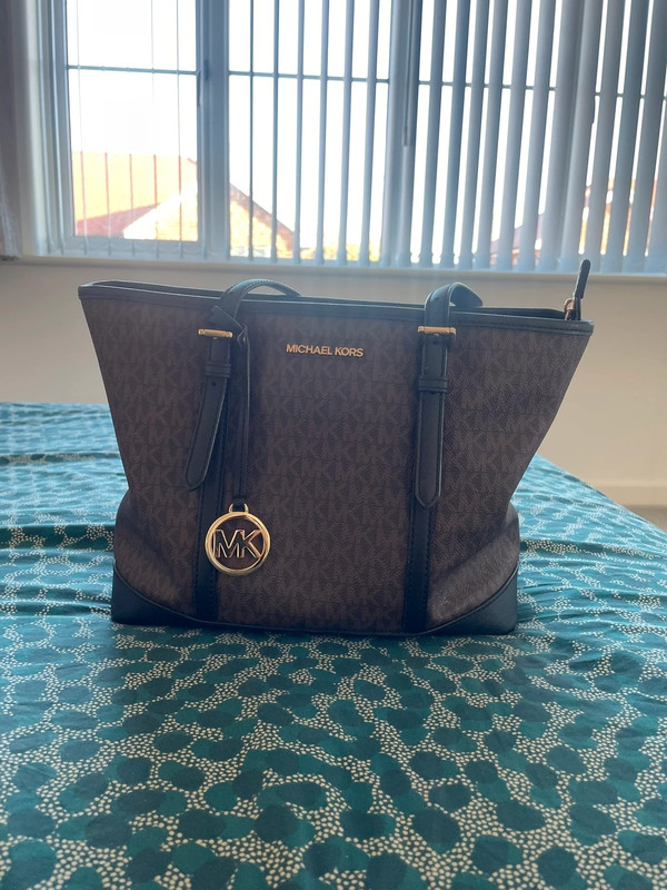 Michael kors handbag styles clearance