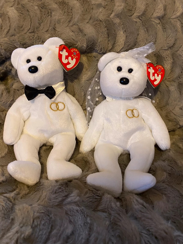 Mr and mrs beanie deals baby value