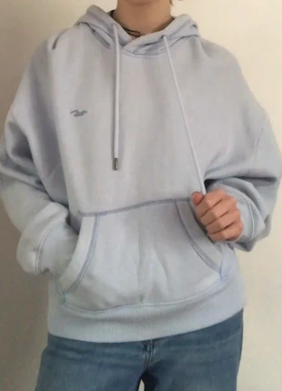 Sweat à capuche bleu clair Hollister, marca: Hollister, estado: Bueno, tamaño: M / 38 / 10, 15,00 €, 16,45 € Protección al comprador incluida