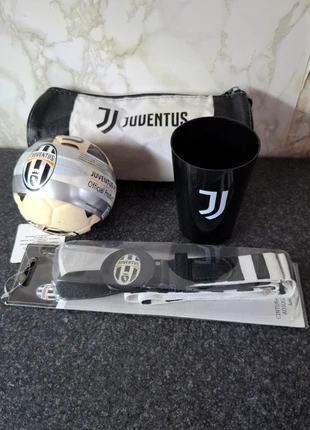 Set Juventus palla cintura bicchiere portapenne, brand: Juventus, condizioni: Ottime, €11.99, €13.29 include la Protezione acquisti