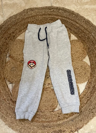 Pantalon de jogging, garçon, taille 4 ans, marke: Super Mario, zustand: Sehr gut, größe: 4 Jahre / 104, 3,00 €, 3,85 € inklusive Vinted-Käuferschutz