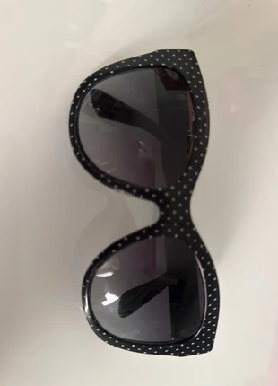 Dolce e Gabbana Sole, marque: Dolce & Gabbana, état: Très bon état, 25,00 €, 26,95 € Protection acheteurs incluse