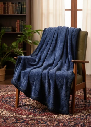 Manta Sherpa azul de 130 x 160 cm, merk: Local, staat: Nieuw met prijskaartje, € 14,00, € 15,40 inclusief Kopersbescherming