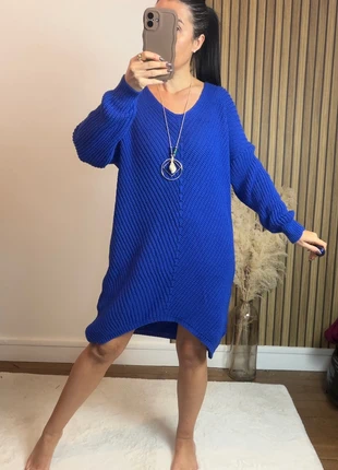 Magnifique robe pull bleue électrique + collier taille 38/40, marca: Boutique Italiana, estado: Muy bueno, tamaño: M / 38 / 10, 27,00 €, 29,05 € Protección al comprador Pro incluida