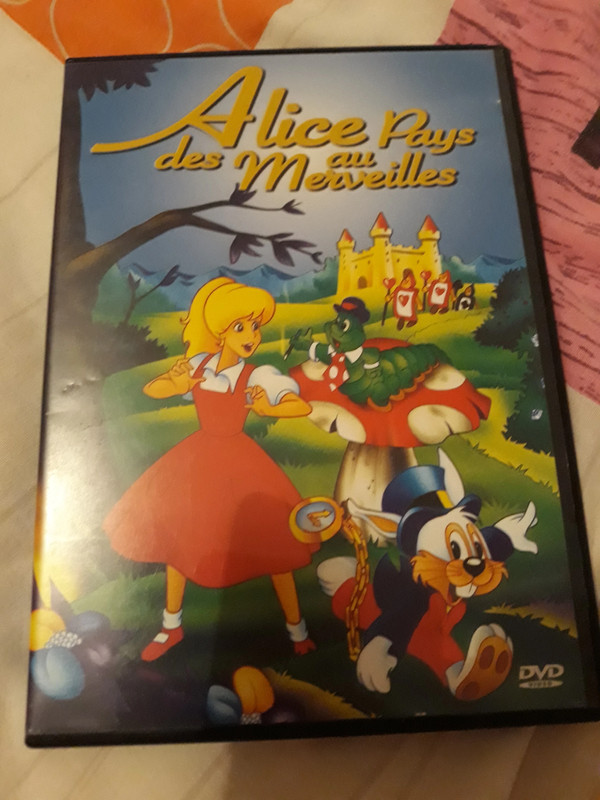 DVD Alice au pays des merveilles 