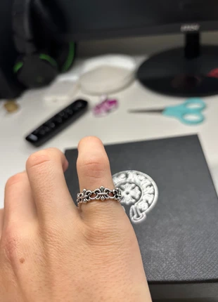 Chrome hearts Sterling silver ring fleur de lie, brand: Chrome Hearts, condition: Very good, size: Adjustable, €25.00, €26.95 includes Buyer Protection