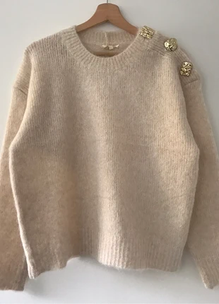 Pull écru/creme boutons dorés épaule -Taille unique - Chic, merk: Boutique Parisienne, staat: Nieuw met prijskaartje, maat: M / 38 / 10, € 36,00, € 38,50 inclusief Kopersbescherming Pro