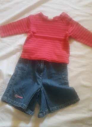 Ensemble jeans jupe culotte et tee shirt , zustand: Sehr gut, größe: 6-9 Monate / 68, 2,50 €, 3,33 € inklusive Vinted-Käuferschutz