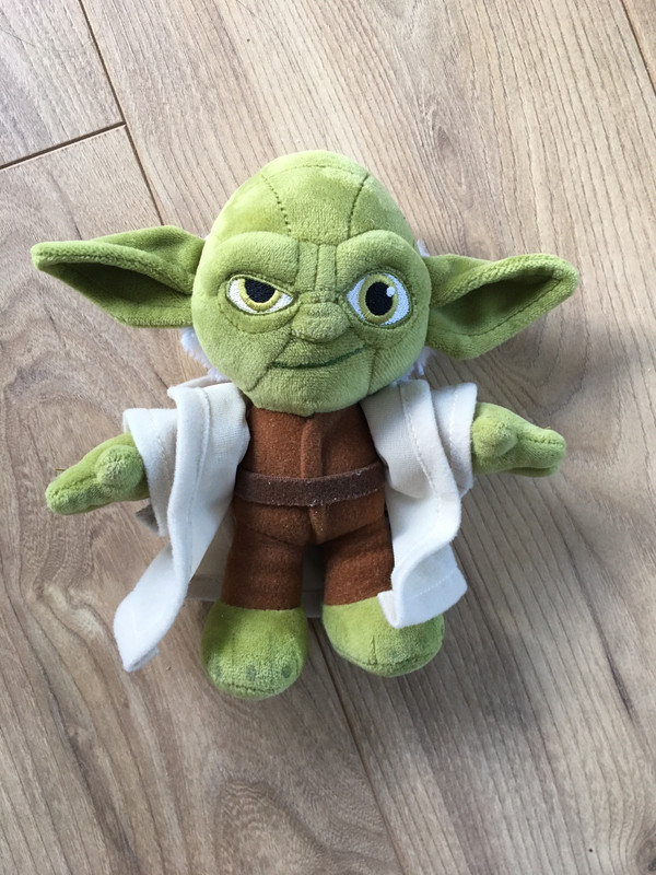 Peluche Maitre Yoda Vinted