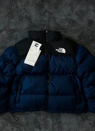 700er Summit Navy The North Face Daunenjacke Navyblue black XL Puffer Herbst/winter, marque: The North Face, état: Très bon état, taille: XL, 179,90 €, 189,60 € Protection acheteurs incluse
