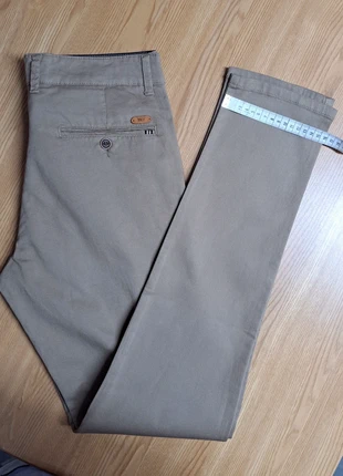Calça camel homem., merk: Local, staat: Nieuw zonder prijskaartje, maat: W31 | FR 40, € 24,99, € 26,94 inclusief Kopersbescherming