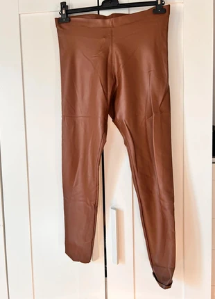 Leggings ecopelle marrone taglia XL, état: Très bon état, taille: XL / 42 / 14, 6,00 €, 7,00 € Protection acheteurs incluse