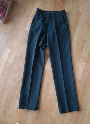 Pantalon de costume, marque: Confort, état: Très bon état, taille: M, 6,00 €, 7,00 € Protection acheteurs incluse