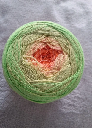 Unikat garen, merk: Unikat, staat: Nieuw zonder prijskaartje, € 12,00, € 13,30 inclusief Kopersbescherming