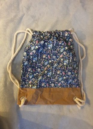 Sac à dos fantaisie floréal, neuf , zustand: Neu, 7,00 €, 8,05 € inklusive Vinted-Käuferschutz