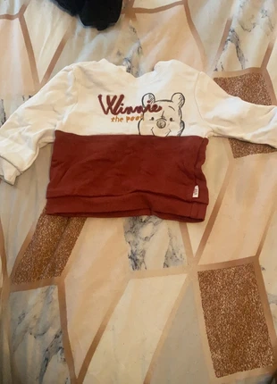 Pull manches longues , brand: Disney Baby, condizioni: Nuovo senza cartellino, taglia: 6-9 mesi / 68 cm, €1.00, €1.75 include la Protezione acquisti