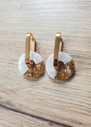 Créoles dorées rectangles acier inoxydable Pampilles rondes feuille d'or blanches, merk: boucles d'oreilles rondes, staat: Heel goed, € 10,00, € 11,20 inclusief Kopersbescherming Pro